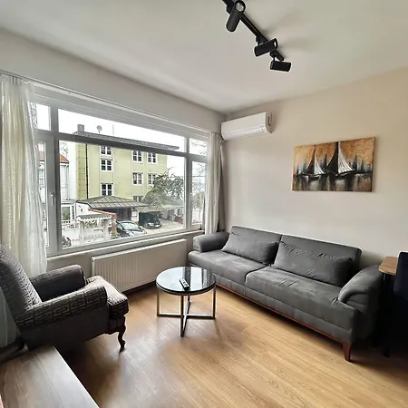 Kuzguncuk View * Istanbul