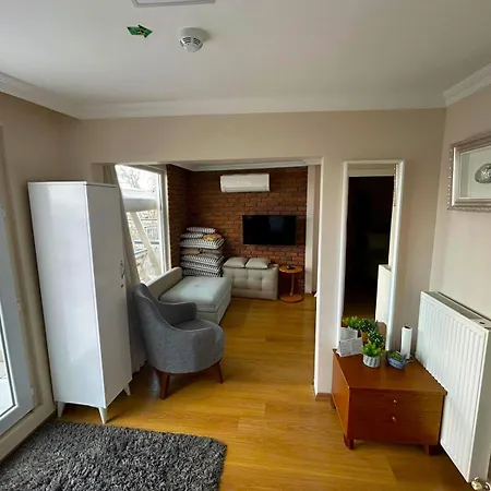 Kuzguncuk View Hotel *