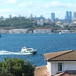Kuzguncuk View