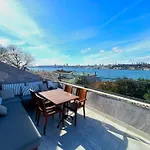 Kuzguncuk View Hotel *