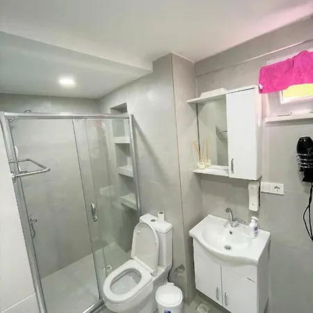 Kuzguncuk View Hotel *