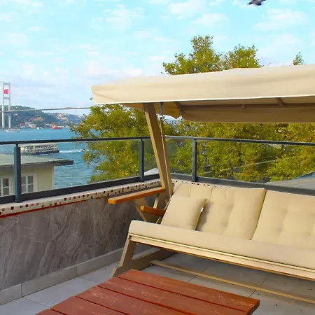 Kuzguncuk View *