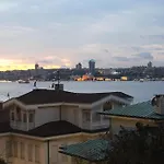 Kuzguncuk View *